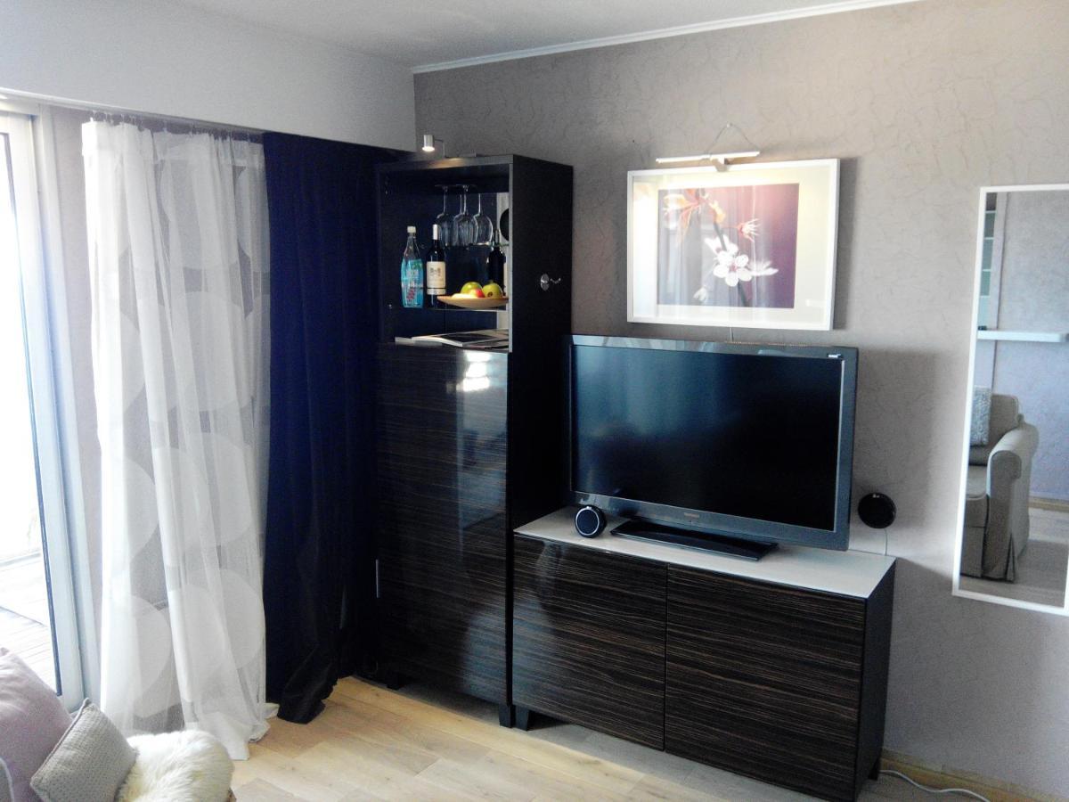 Monaco Hilltop Suites ボーソレイユ 部屋 写真